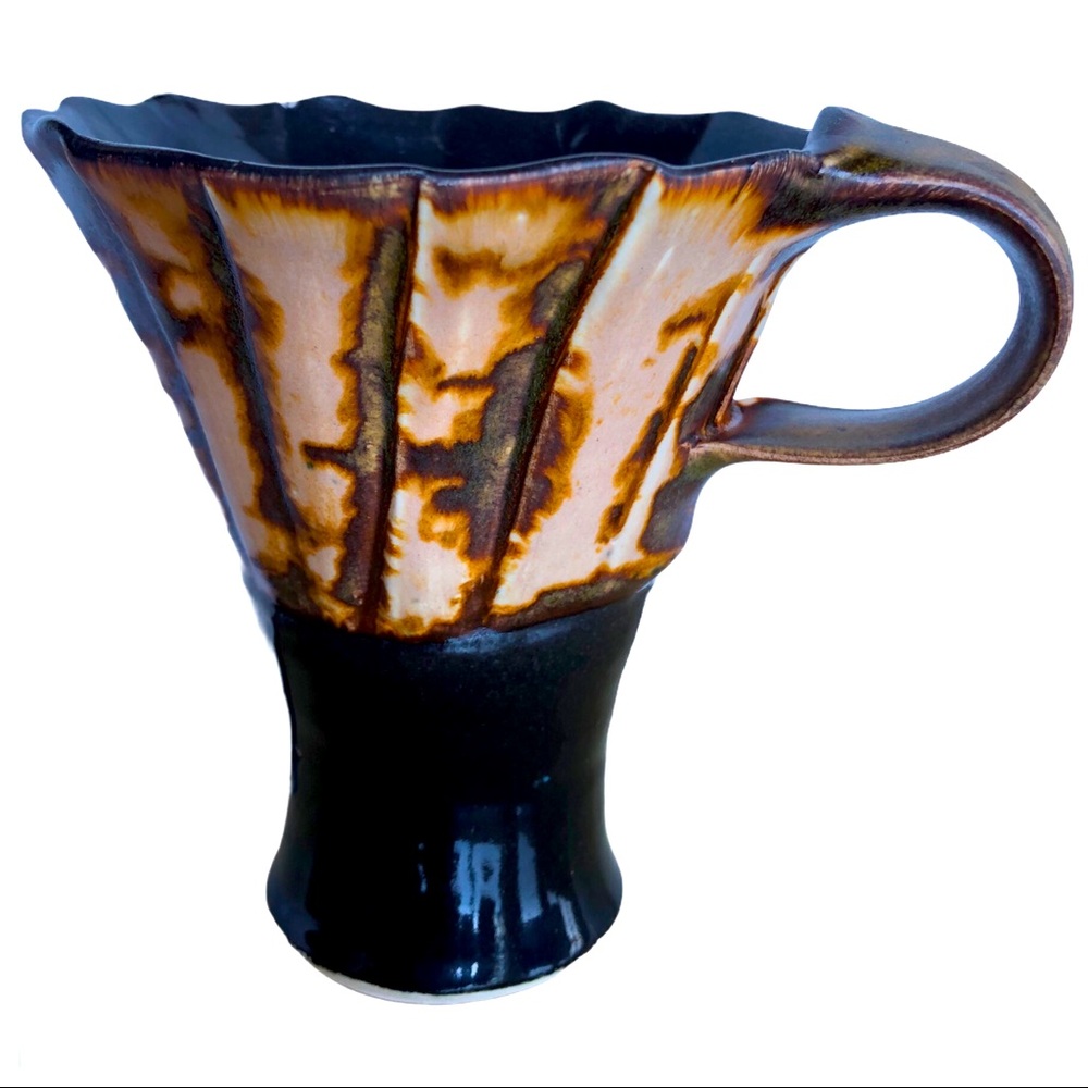 Vintage Handmade Pottery Mug - Picture 3 of 10